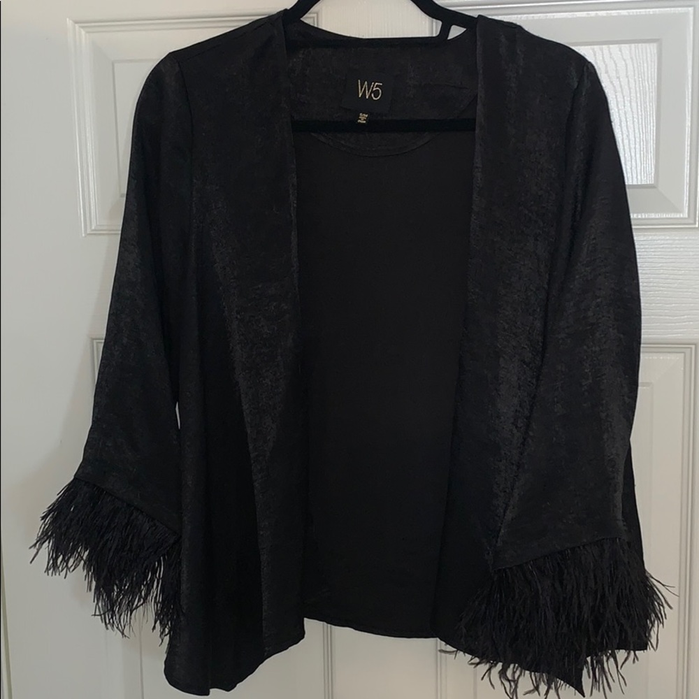 Feather sleeved shawl - blazer